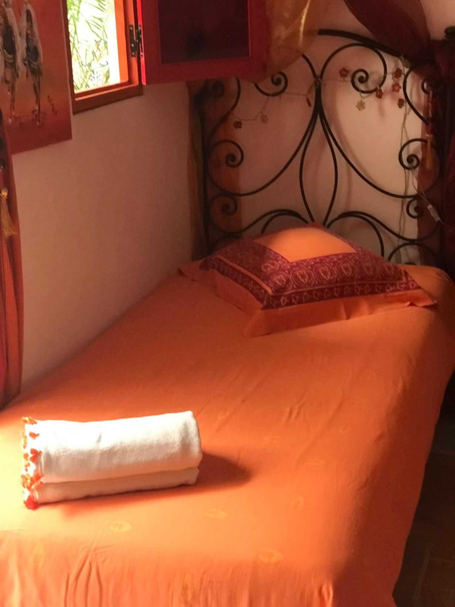 Maison Riad Traditionnel Idealement Situe A Marrakech Marrakesh Exteriör bild